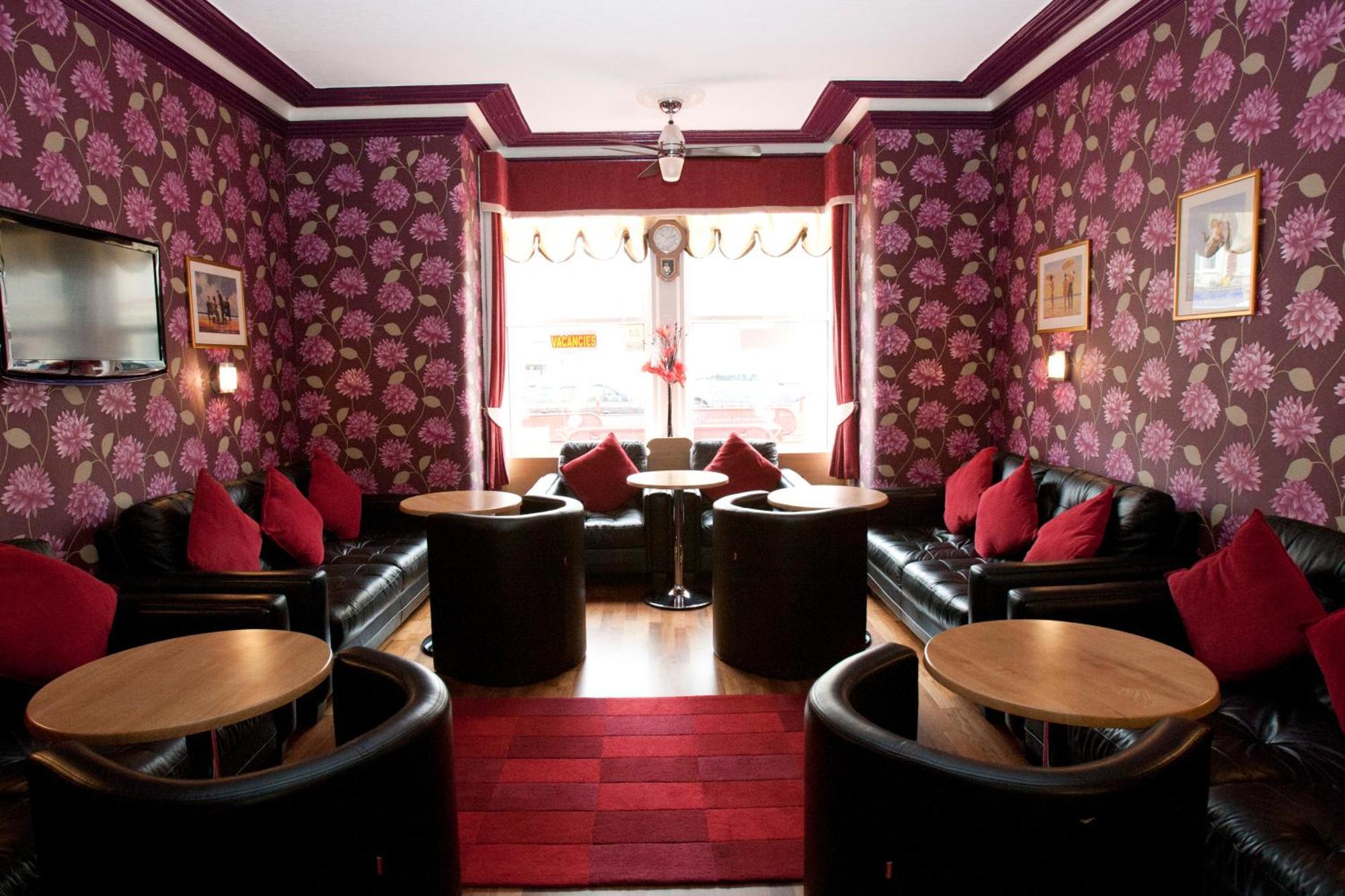 Valentine Lodge Over 21 Adult Couples Only Blackpool Exteriör bild