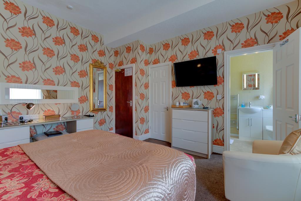 Valentine Lodge Over 21 Adult Couples Only Blackpool Exteriör bild