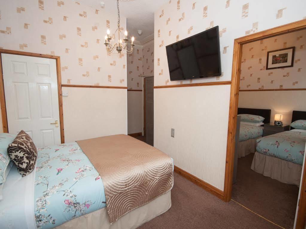 Valentine Lodge Over 21 Adult Couples Only Blackpool Exteriör bild