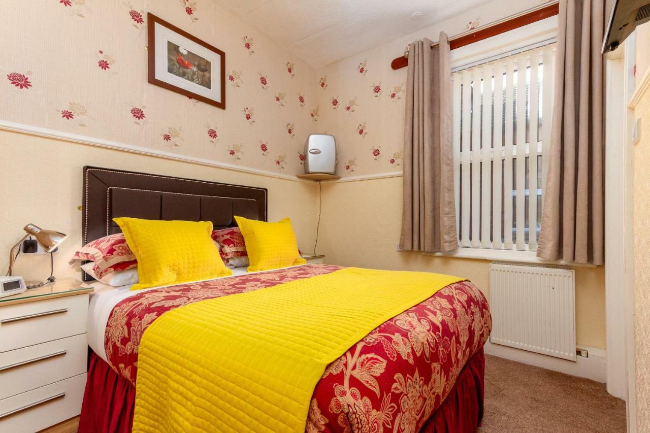 Valentine Lodge Over 21 Adult Couples Only Blackpool Exteriör bild