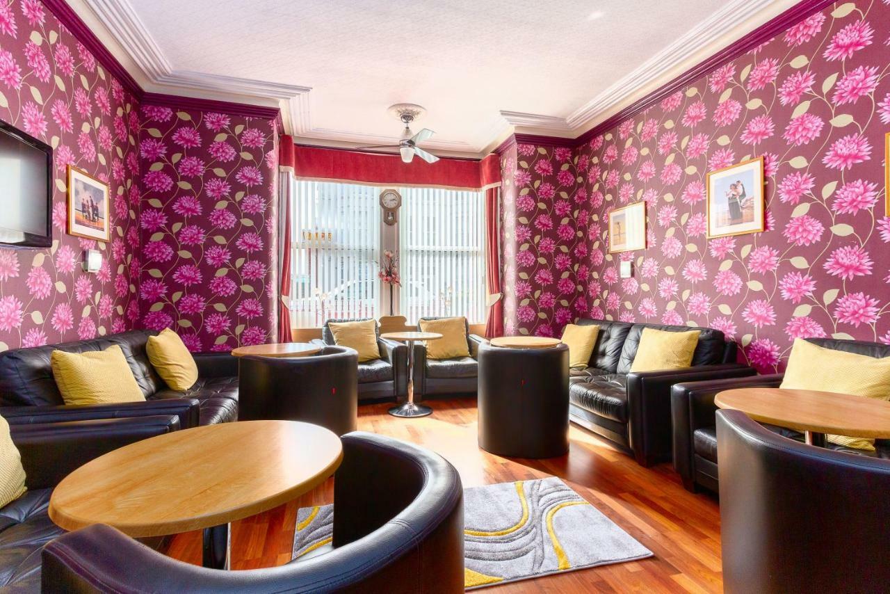 Valentine Lodge Over 21 Adult Couples Only Blackpool Exteriör bild